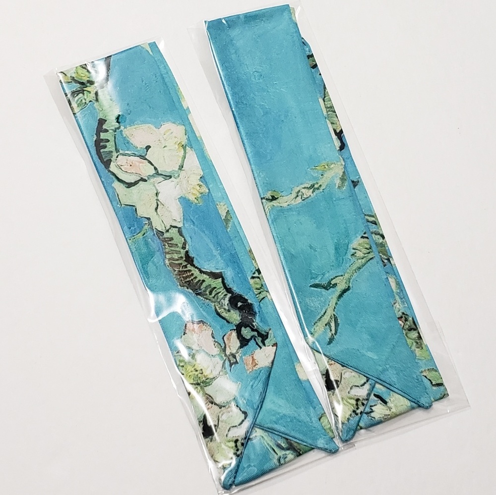 ⤵⤵2pc Exquisite Almond Blossom Design Scarves